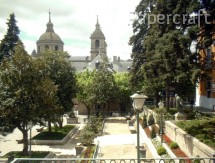 Skutečný El Escorial.