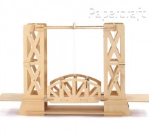 Dřevěný model výtahového mostu