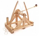 - Dřevěný model Da Vinciho katapultu
